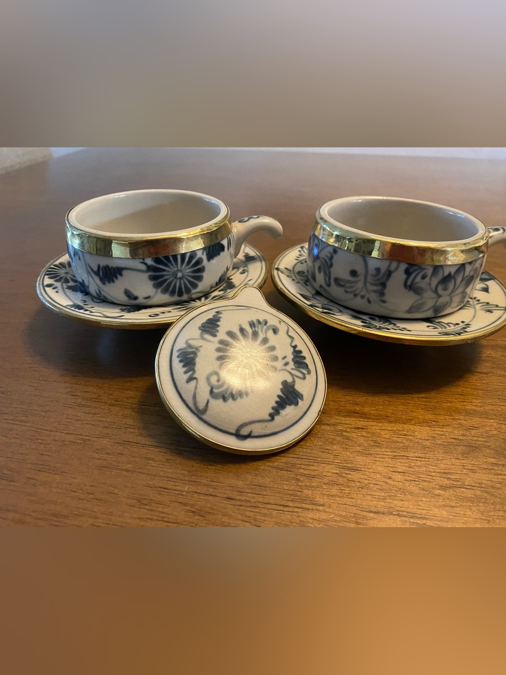 Bat Trang teacup and saucer set